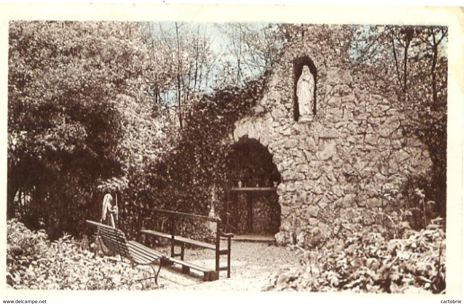 59 SOLRE-LE-CHÂTEAU - Grotte Notre-Dame De Lourdes - Solre Le Chateau