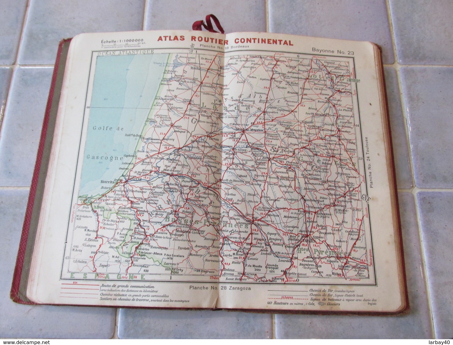 Ancien Atlas Routier Continental Pour Les Touriste En Automobile - Kaarten & Atlas