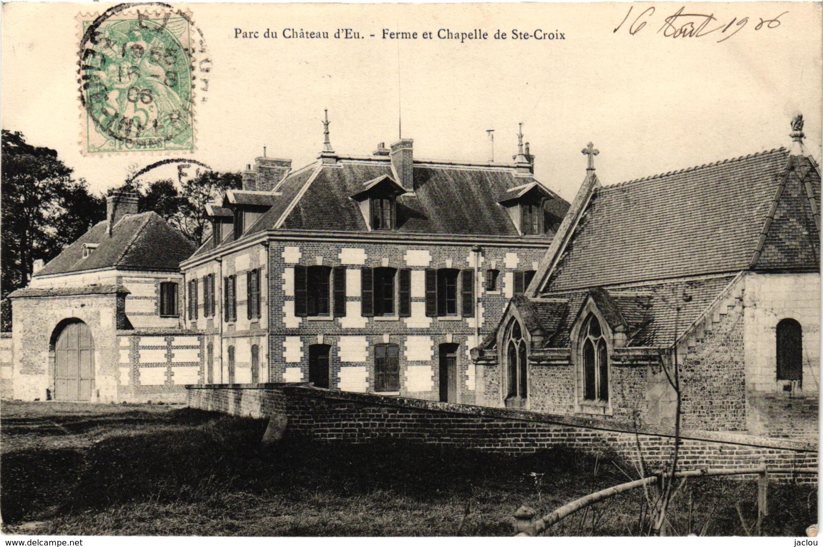 PARC DU CHAYTEAU D'EU ,FERME ET CHAPELLE DE SAINTE CROIX   REF 58136 C - Eu