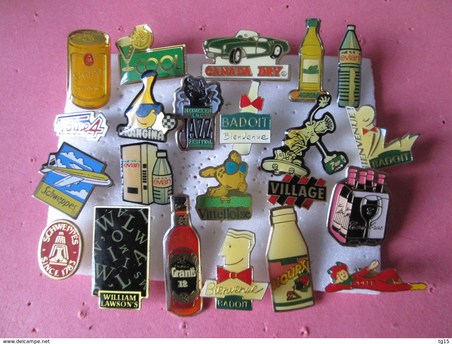 PIN'S     Lot 22 Pin's Boissons - Beverages