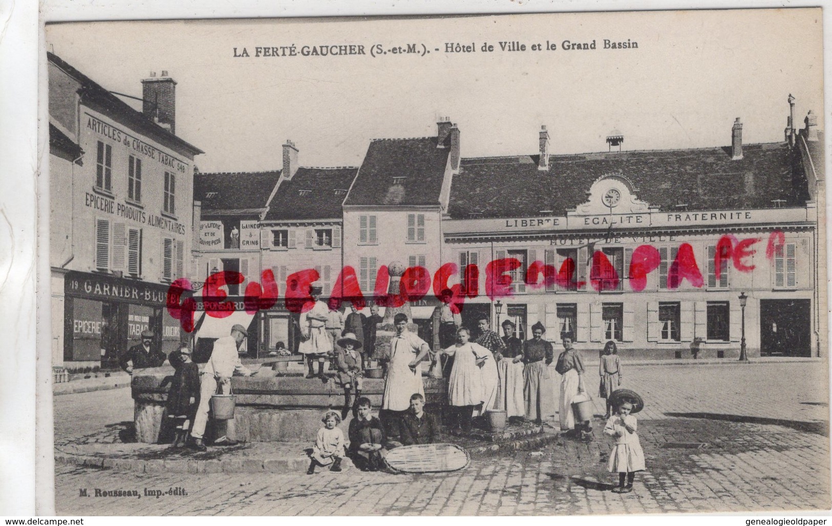 77- LA FERTE GAUCHER- HOTEL DE VILLE ET GRAND BASSIN- EPICERIE GARNIER BLUTEL-CHASSE PECHE - La Ferte Gaucher