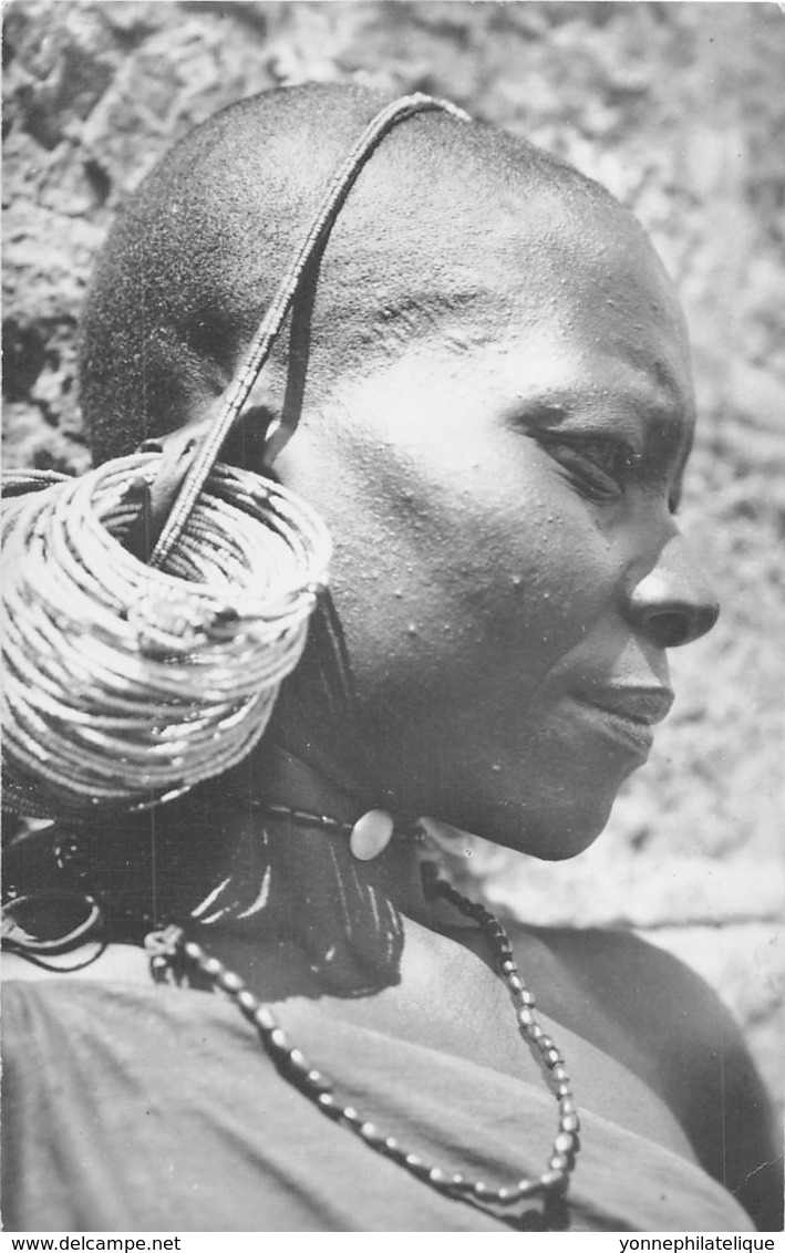 Congo -  Ethnic V / 110 - Type De Femme Indigène - Congo Belge