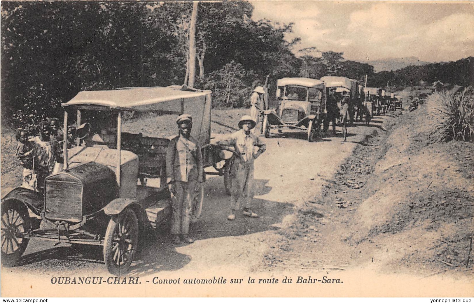 République Centrafricaine / 02 - Oubangui Chari - Convoi Automobile Sur La Route De Bahr Sara - Zentralafrik. Republik