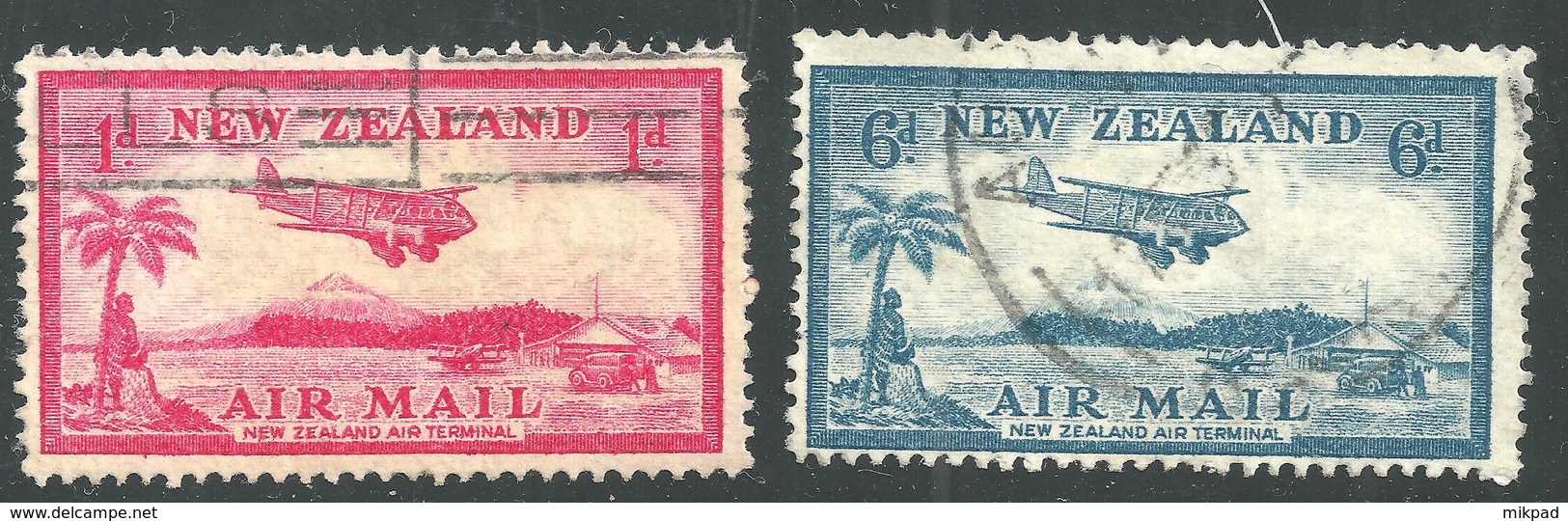 New Zealand 1935 Air 1d & 6d  SG570/2 - Fine Used - Postal Fiscal Stamps