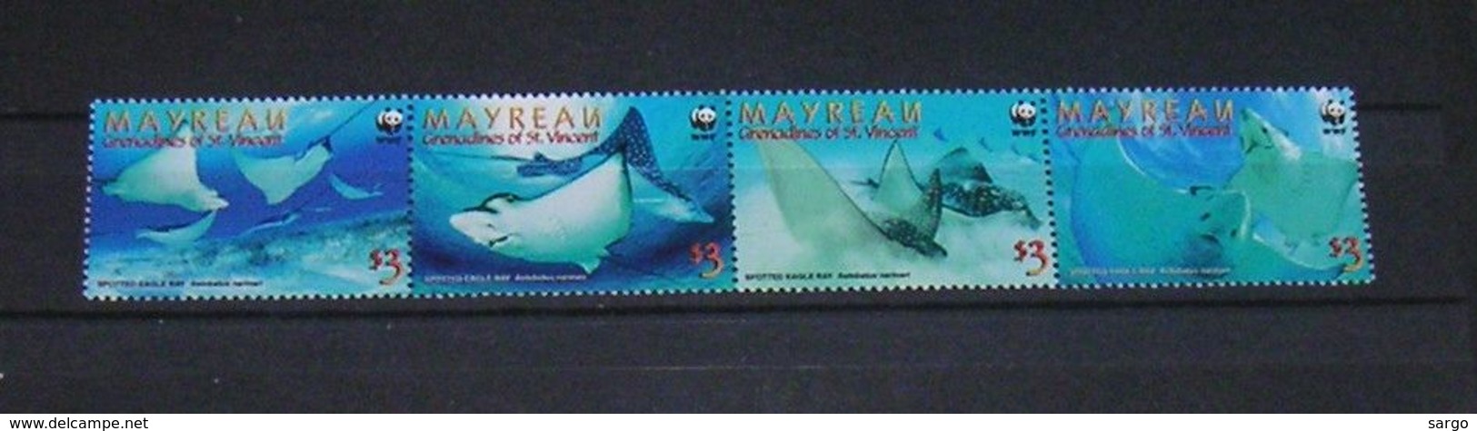 WWF -  MAYREAU - FISHES - 2009 - 4 V. - MNH  - MARINE LIFE - GIANT RAY - - Unused Stamps