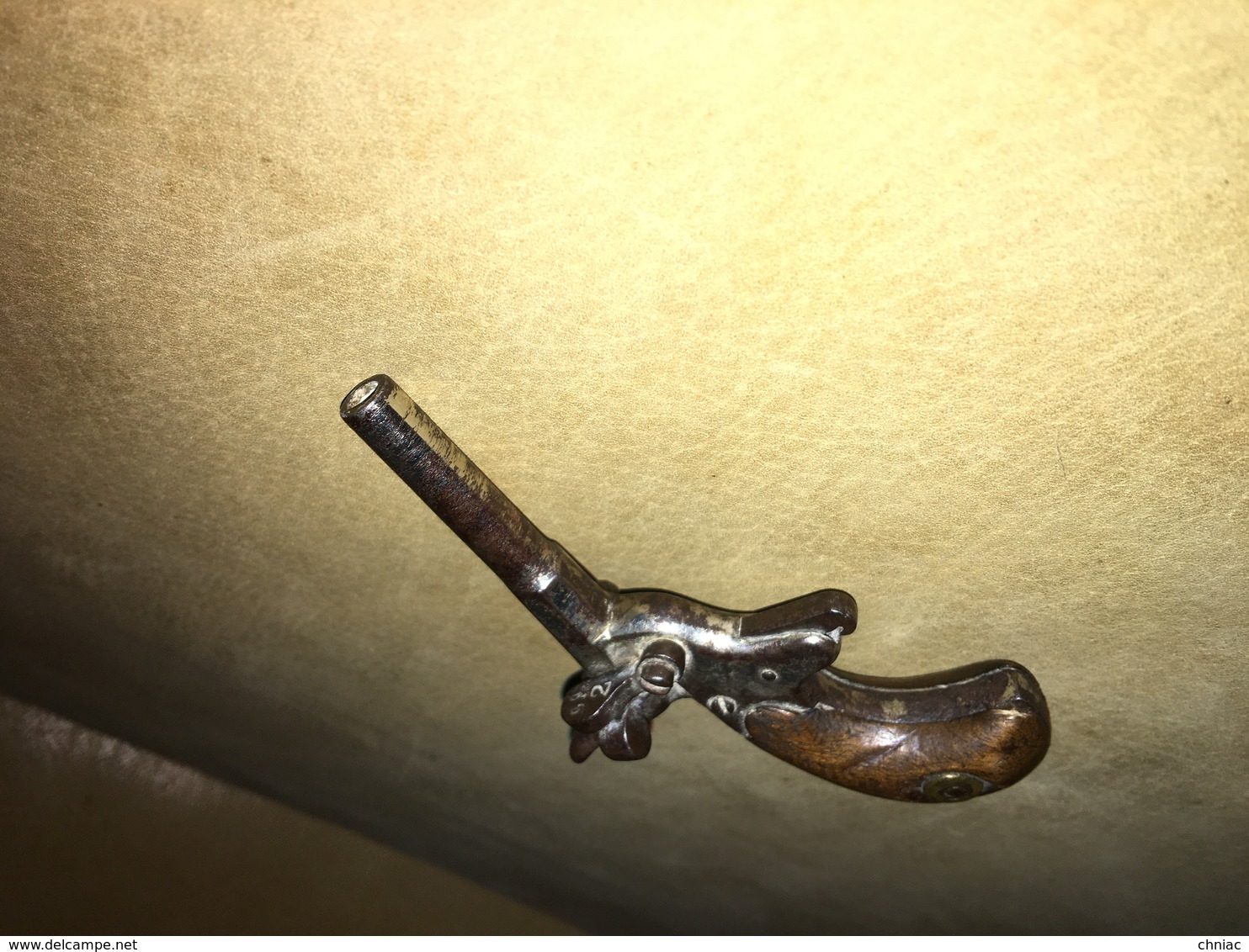 RARE ANCIEN PETIT PISTOLET DE CYCLISTE A UN COUP BIEN COMPLET A NETTOYER - Armes Neutralisées