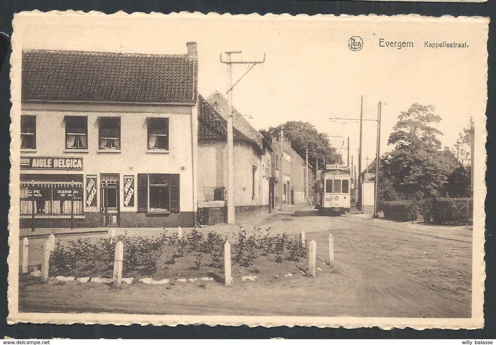 +++ CPA - EVERGEM - Kappellestraat - Nels - Café - Tram    // - Evergem