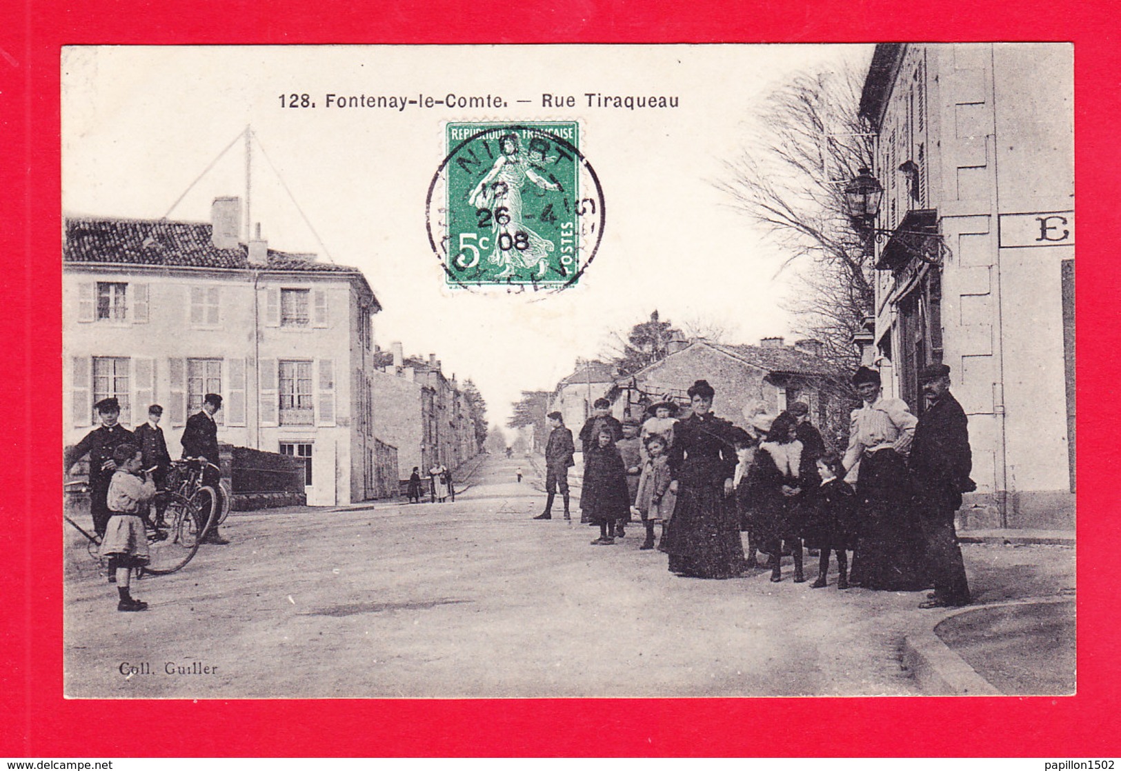 F-85-Fontenay Le Comte-145A62  La Rue Tiraqueau, Animation, Cpa BE - Fontenay Le Comte