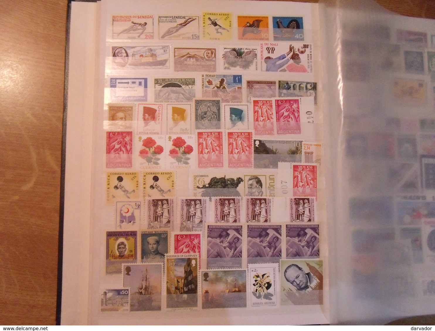 LIQUIDATION / Album M /  timbres divers monde tous neuf **  MNH ( sans charnière   (52 photos ) SUPERBE