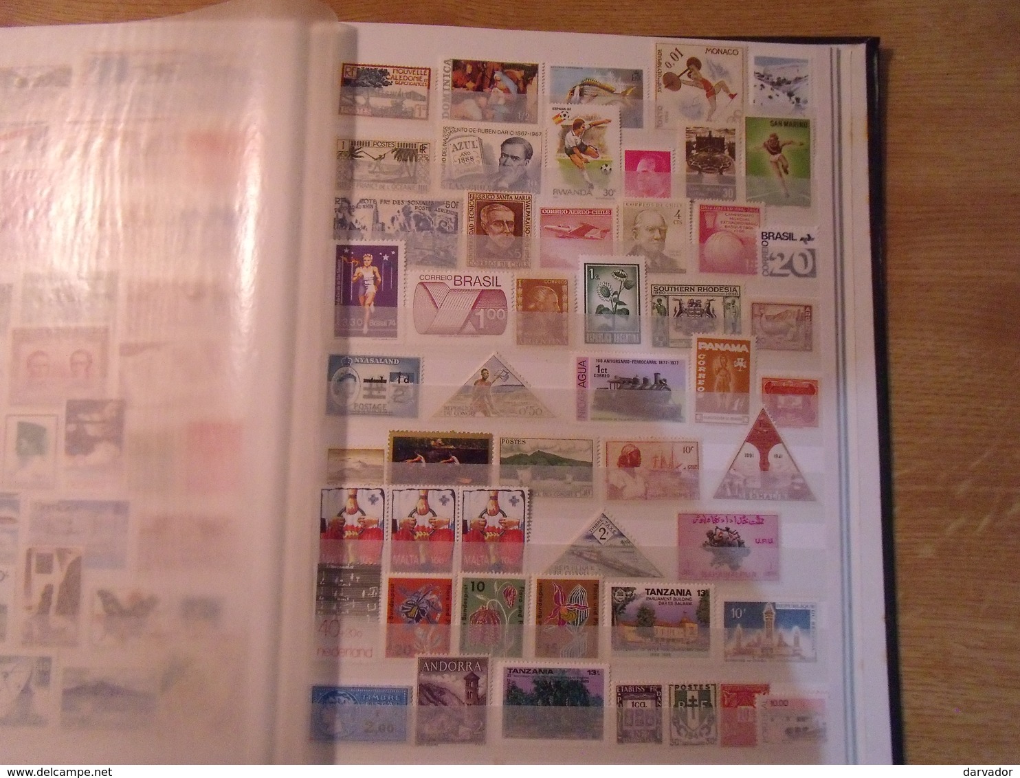 LIQUIDATION / Album M /  timbres divers monde tous neuf **  MNH ( sans charnière   (52 photos ) SUPERBE