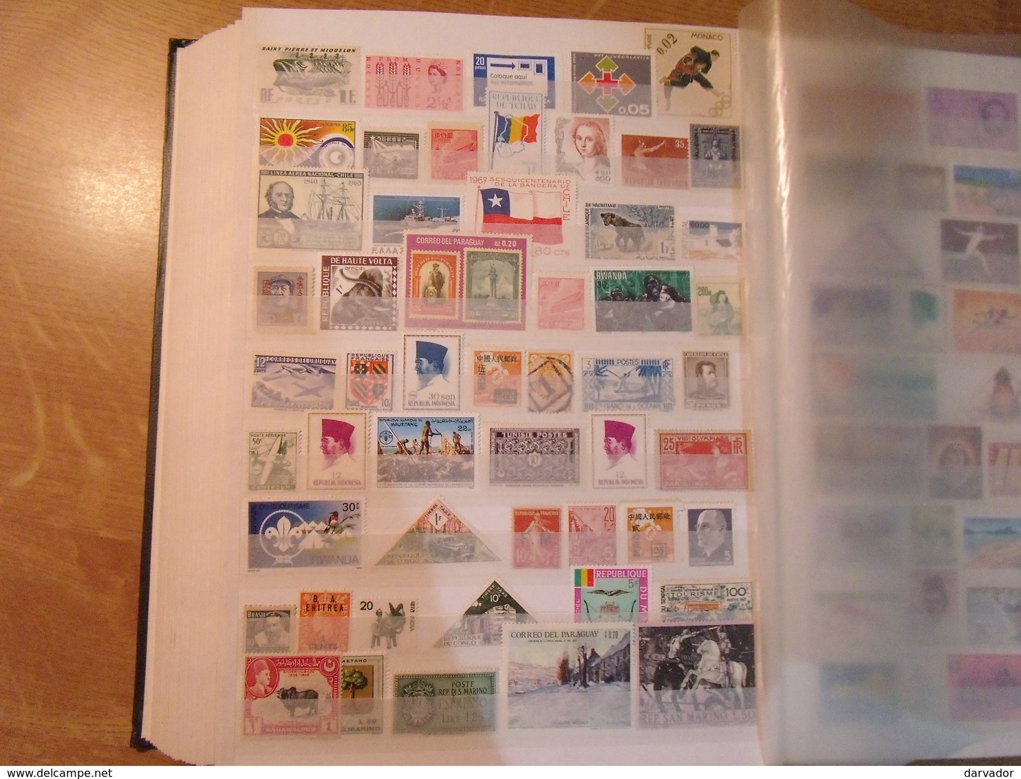 LIQUIDATION / Album M /  timbres divers monde tous neuf **  MNH ( sans charnière   (52 photos ) SUPERBE