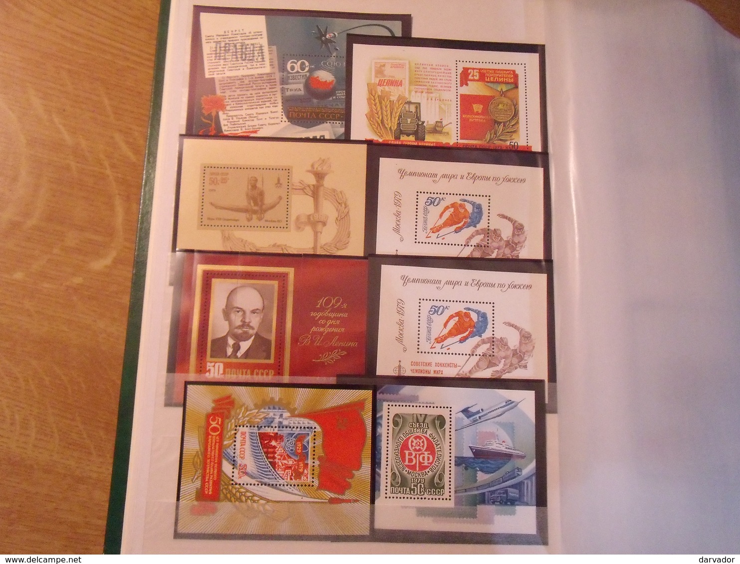 LIQUIDATION / Album BB / Collection De 146 Blocs De Russie / URSS Tous Neuf **  MNH + Divers Timbres SUPERBE - Blocks & Sheetlets & Panes