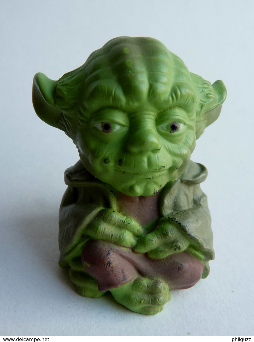 MINI FIGURINE EN PLASTIQUE SOUFFLE STAR WARS YODA - Episodio I