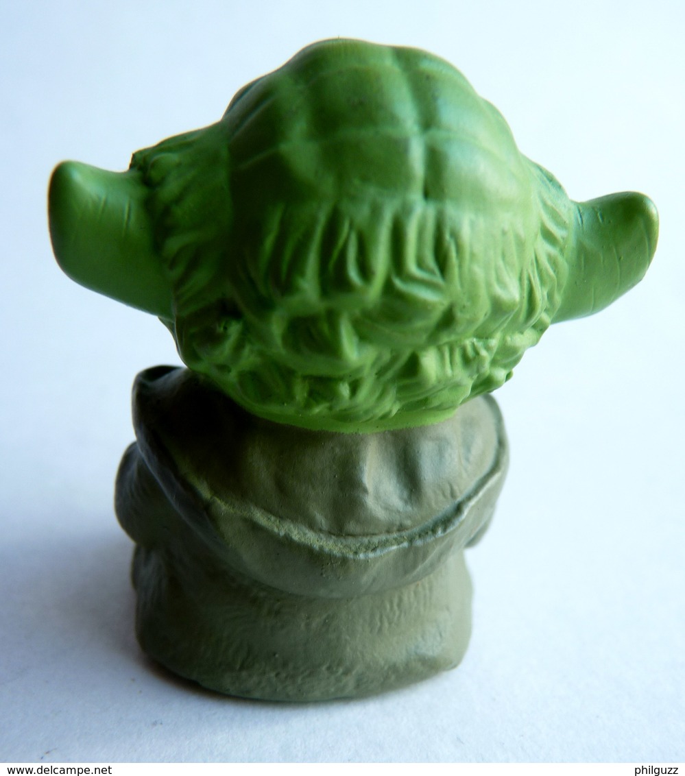 MINI FIGURINE EN PLASTIQUE SOUFFLE STAR WARS YODA - Episodio I