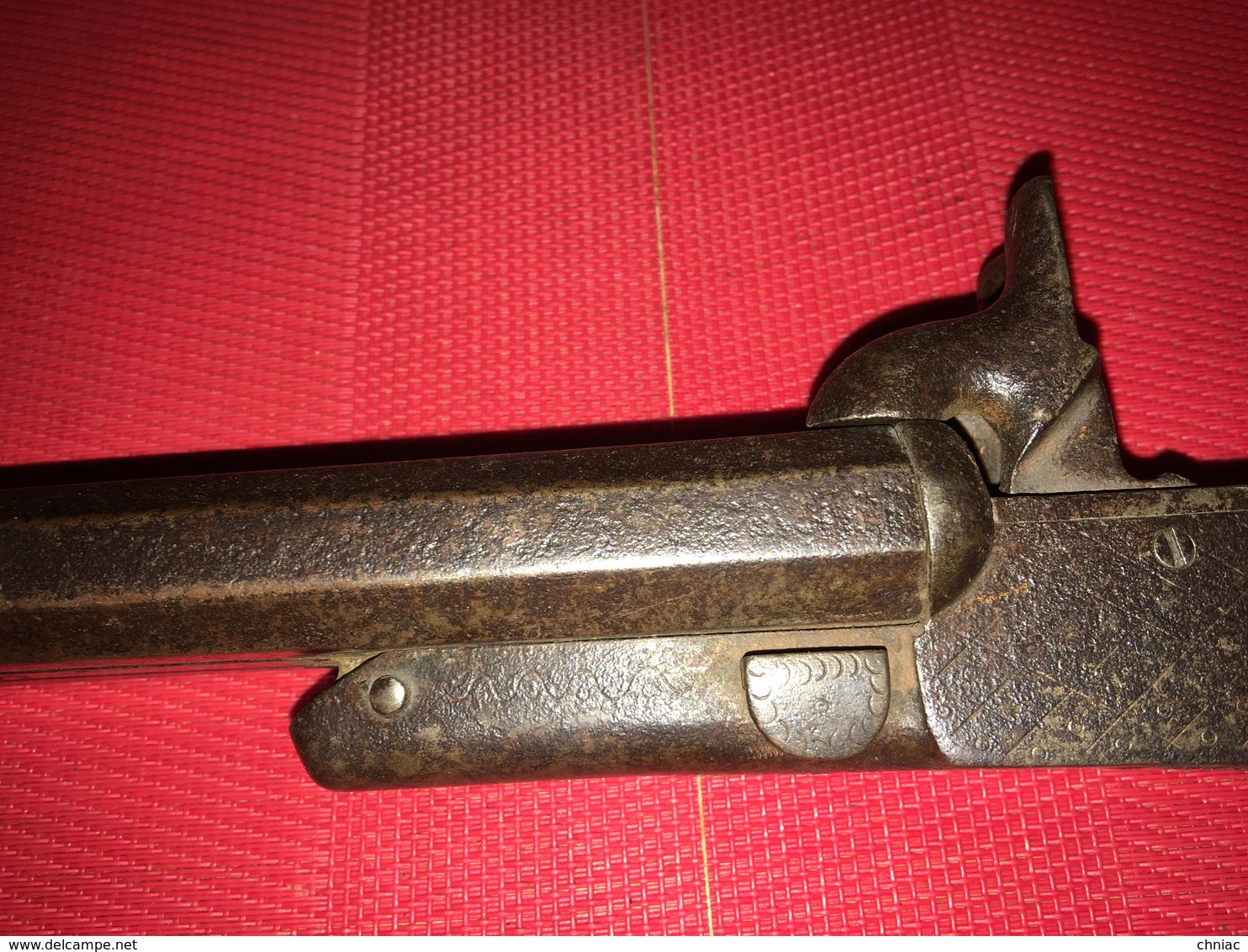 ANCIEN PISTOLET A DOUBLE CANON EN TABLE ET DETENTES RENTRANTES-SYSTEME LE FAUCHEUX VERS 1850