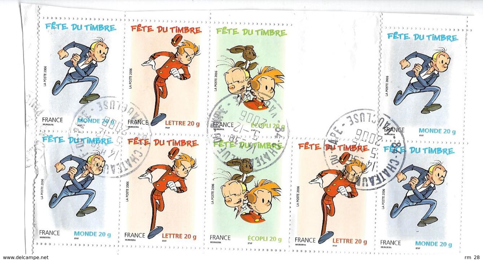 Lot de timbres (souvent en blocs) collés sur lettres et colis (voir les 42 scans) BE