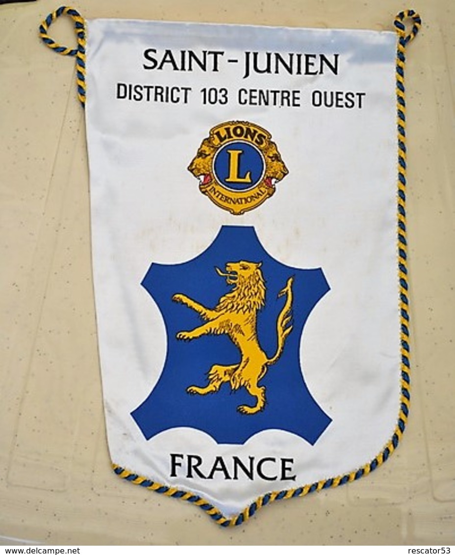 Rare Fanion Lion's Club Saint-Junien - Autres & Non Classés