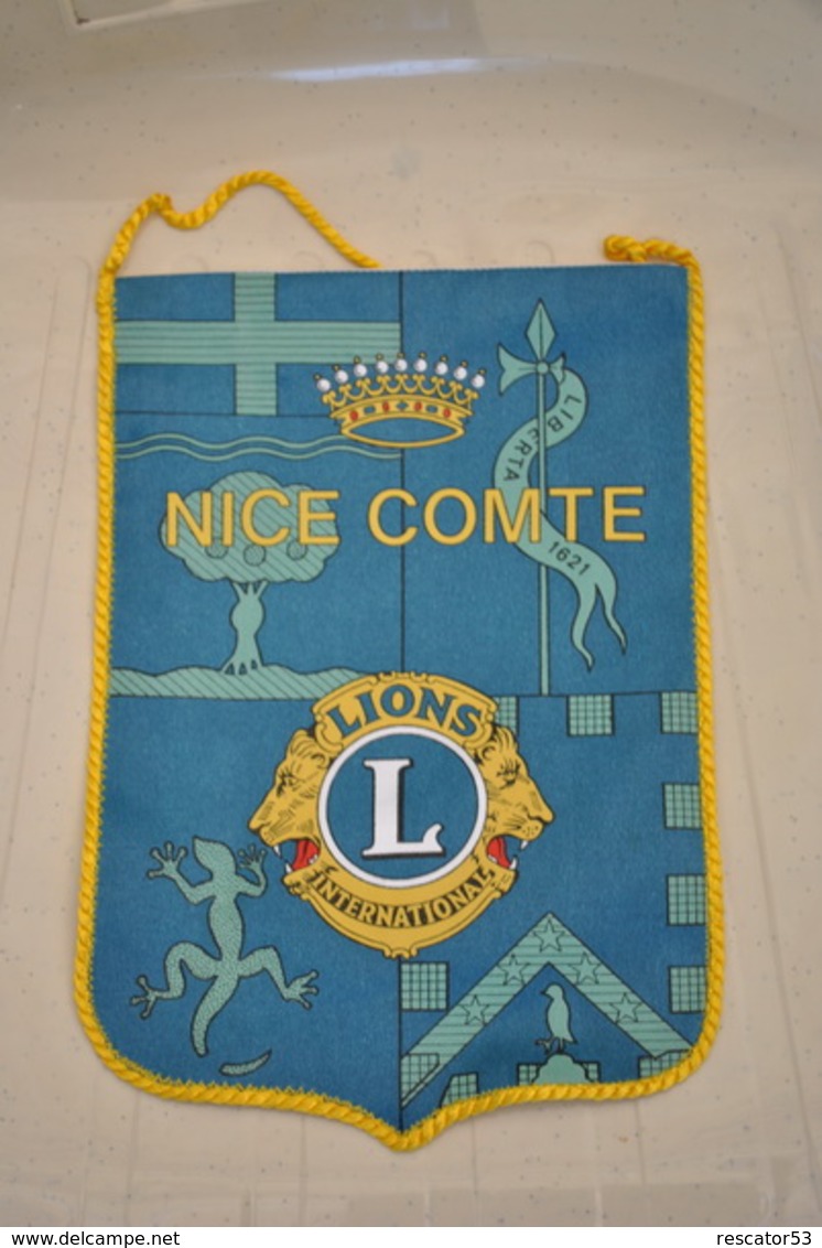 Rare Fanion Lion's Club Nice Comte - Autres & Non Classés