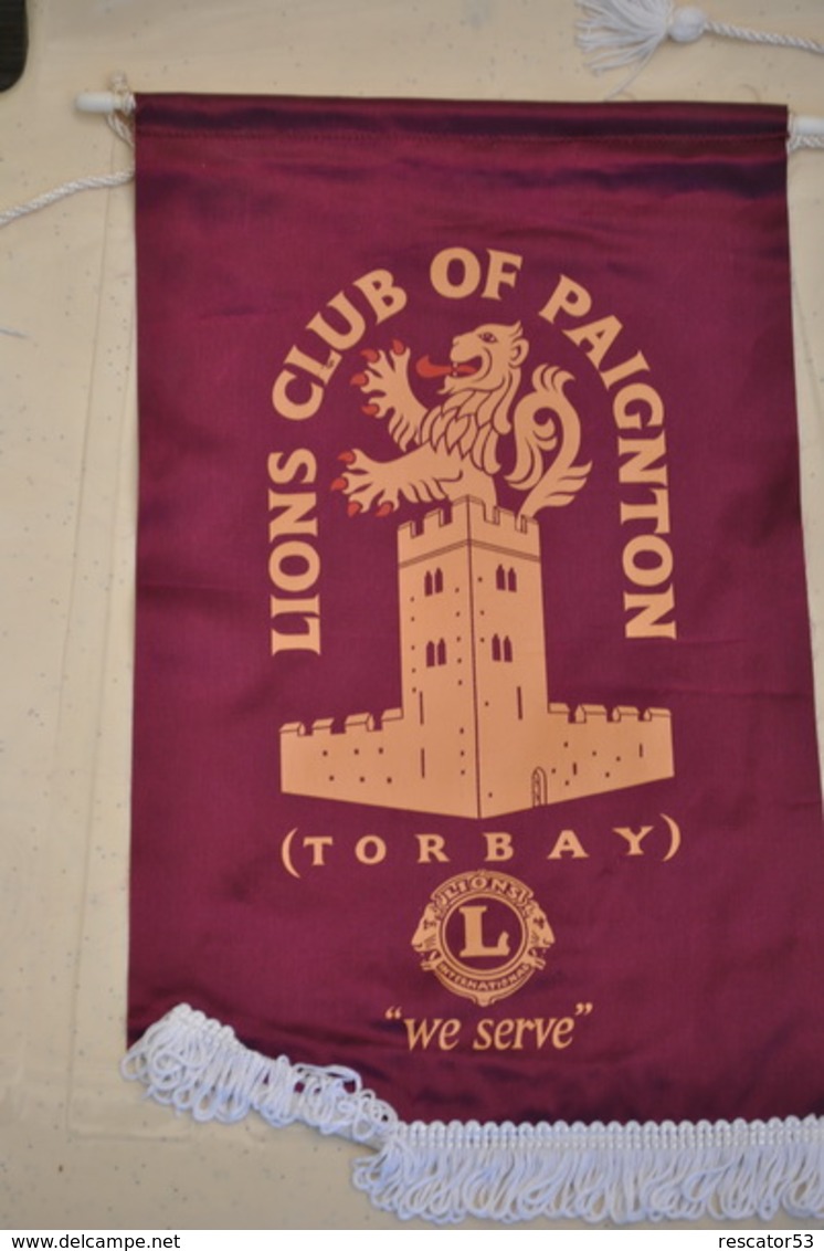 Rare Fanion Lion's Club Paignton Torbay - Autres & Non Classés