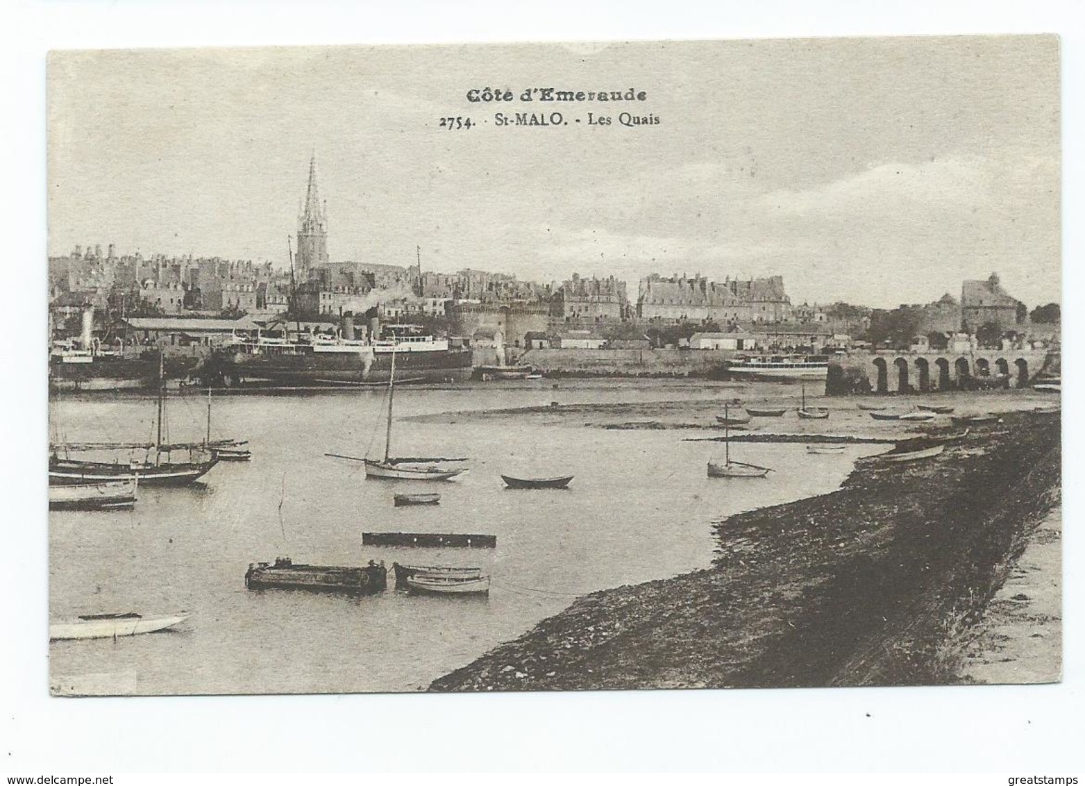 France Postcard St. Malo Saint Malo Les Quais Unused - Saint Malo