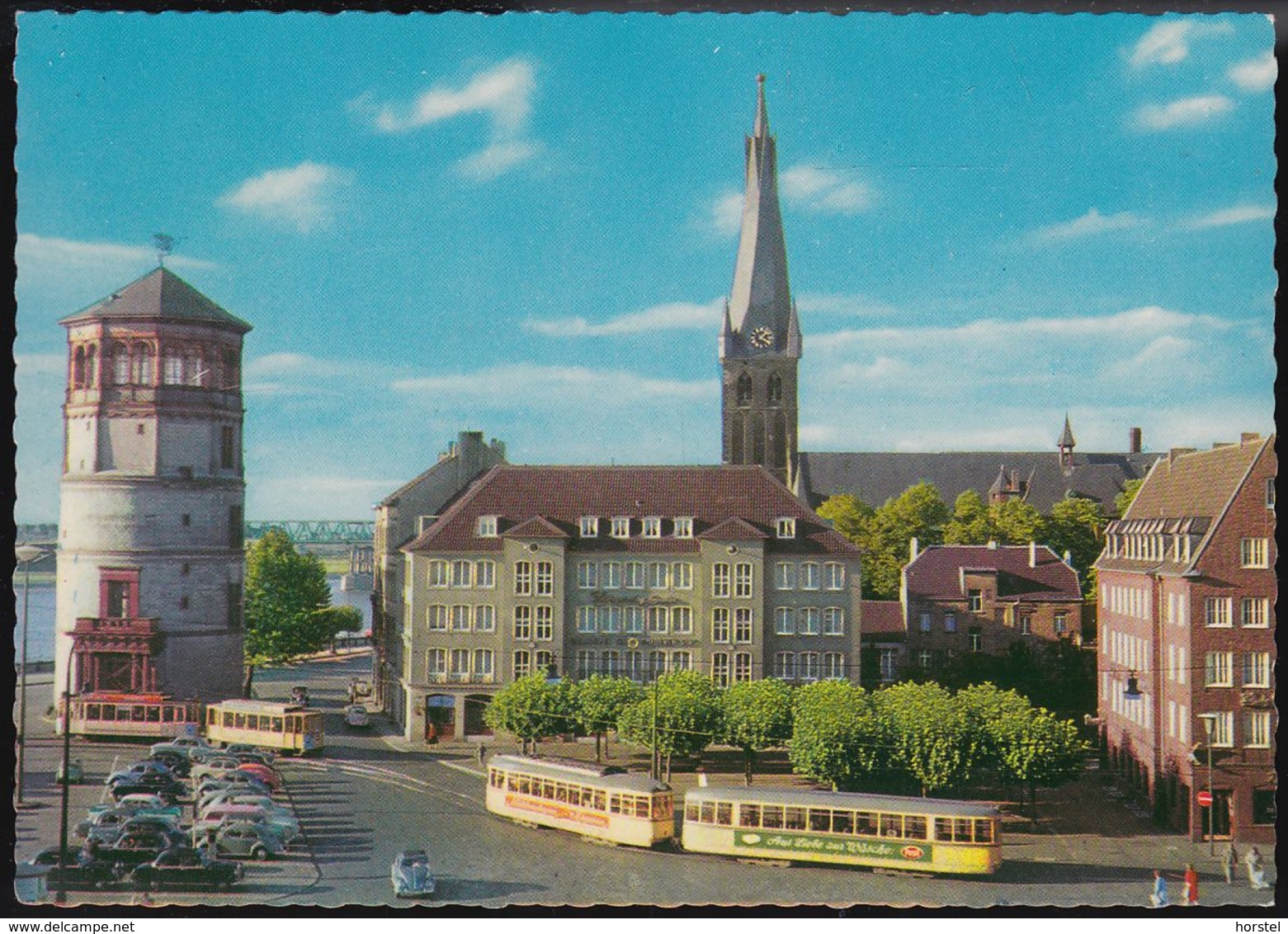 D-40213 Düsseldorf Am Rhein - Burgplatz - Cars - VW Käfer - Mercedes Ponton - Tram - Straßenbahn - Duesseldorf