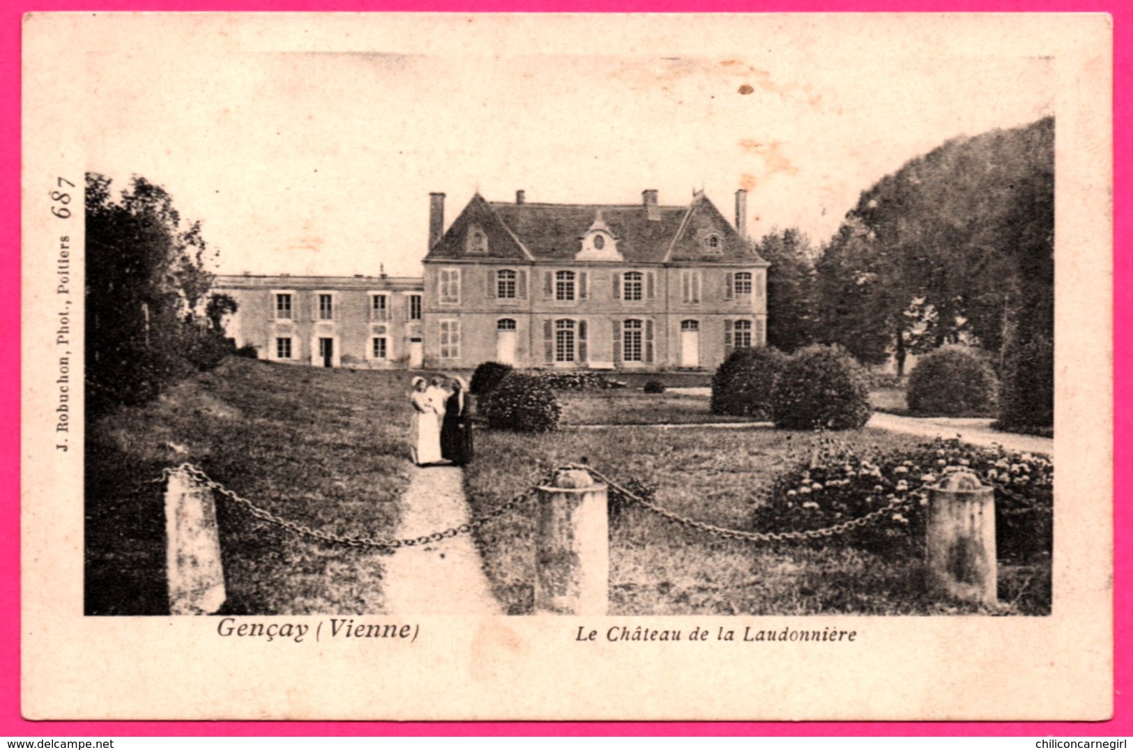 Gençay - Le Château De La Laudonnière - Animée - Photo J. ROBUCHON - Gencay