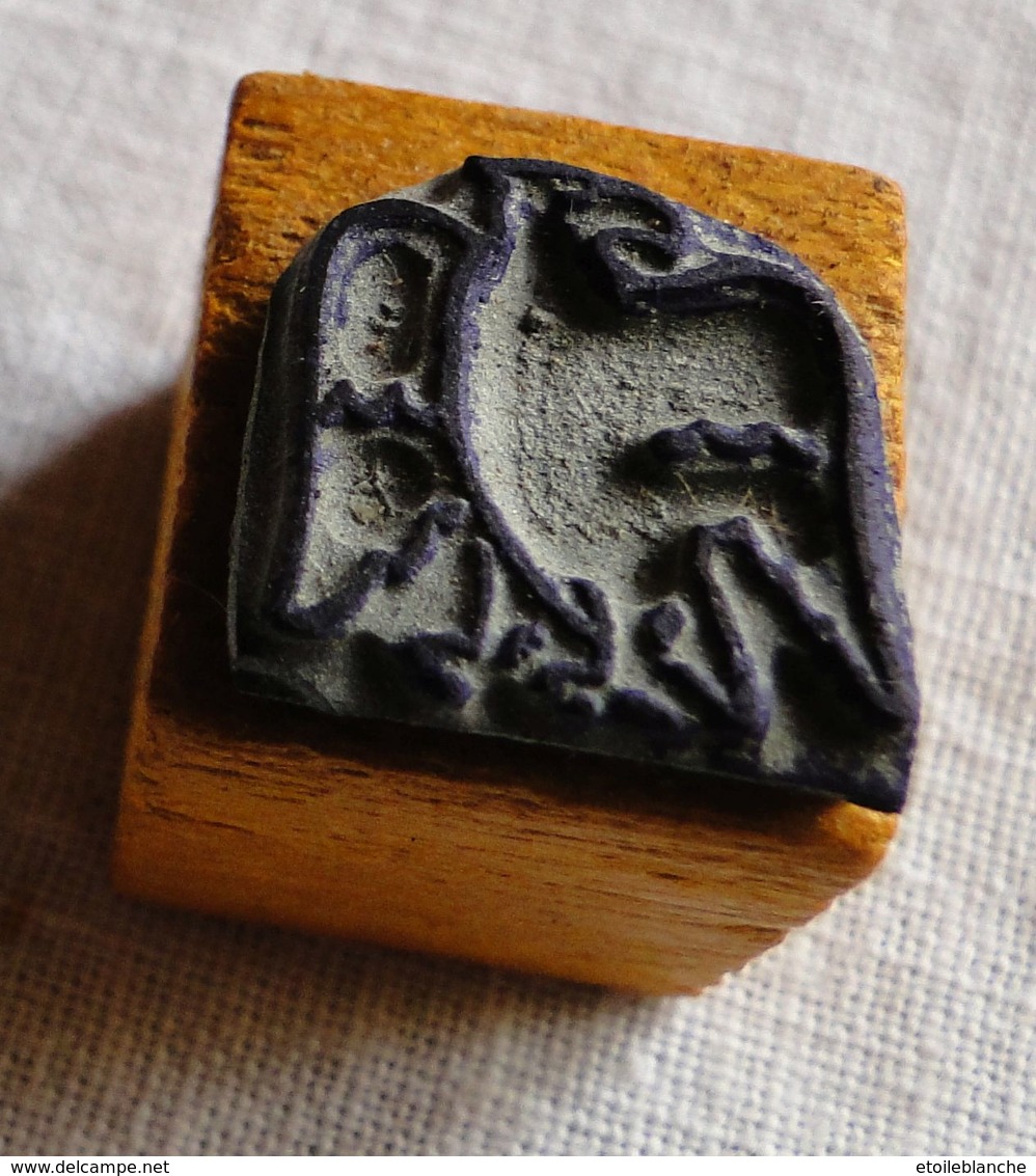 Oiseau, Aigle - Ancien Tampon Scolaire, Cube Bois - Bird, Eagle - French Antique Rubber Stamp, School - Autres & Non Classés