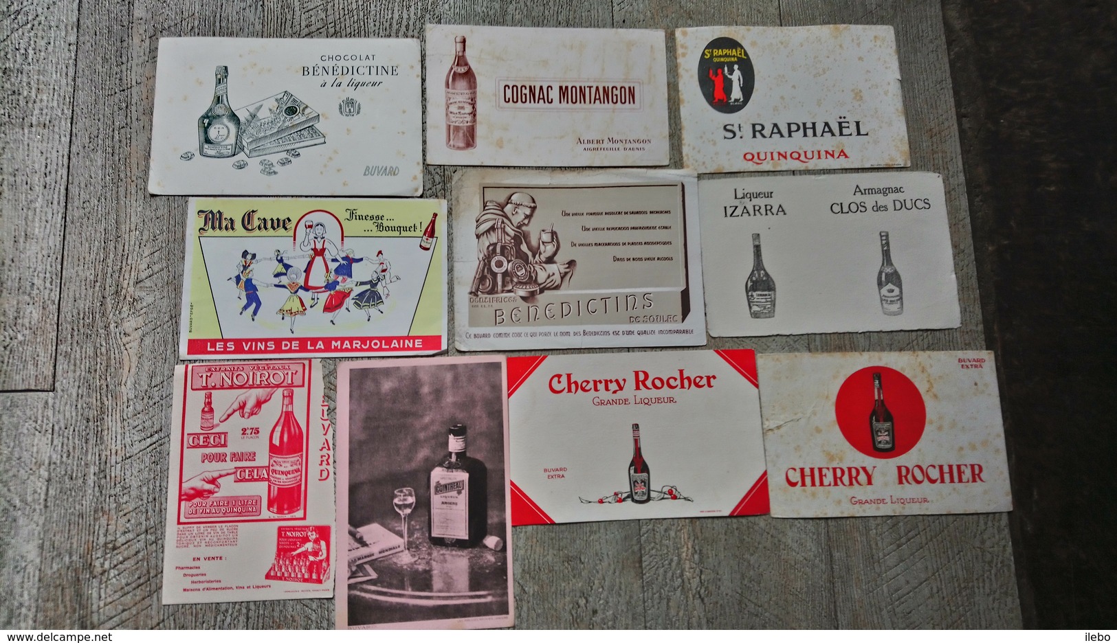 Buvard Lot 10 Buvards St Raphaël Cognac Montangeon Bénédictine Vin Marjolaine Cherry Rocher Alcool - Liquor & Beer