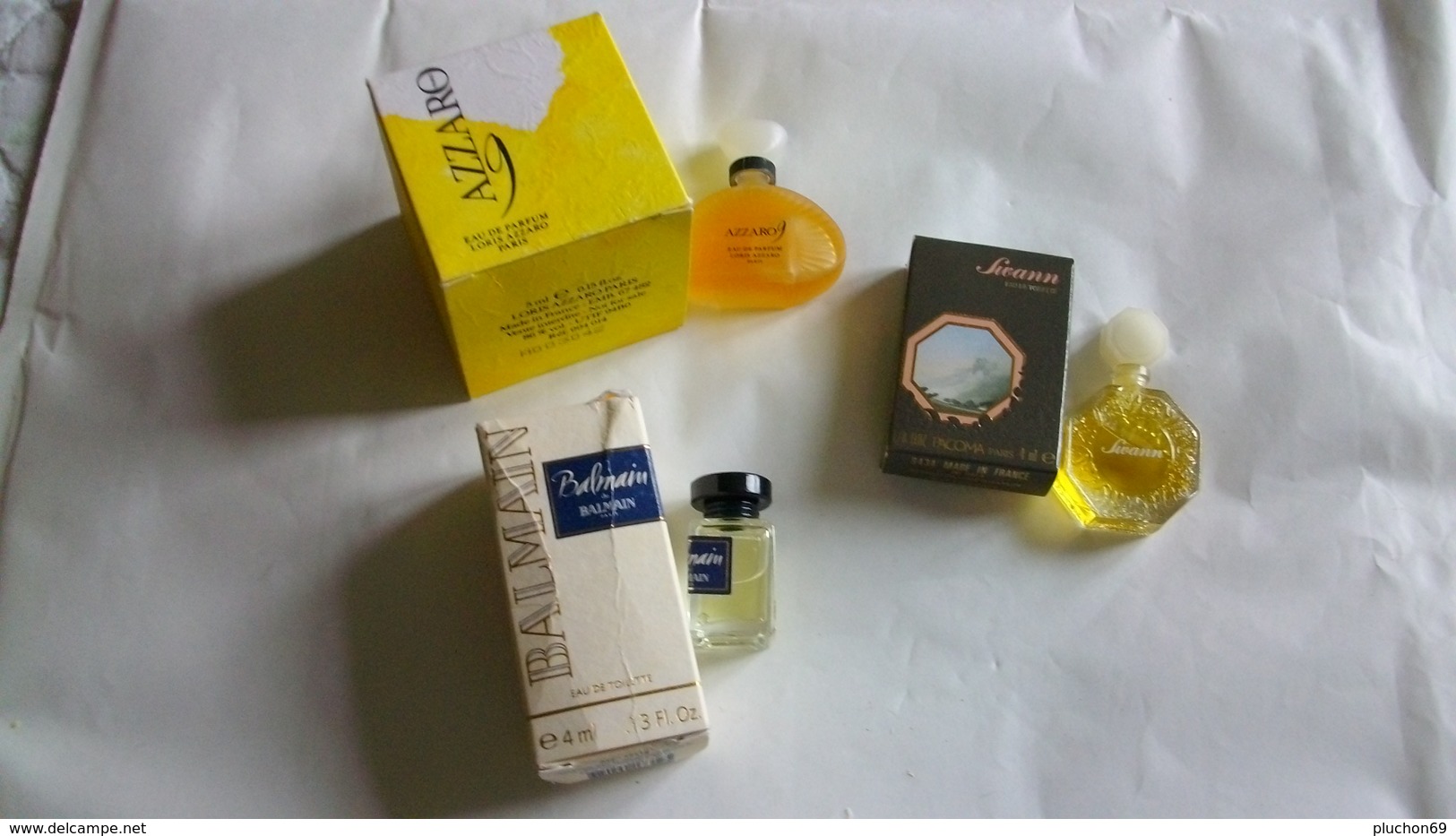 Miniature De Parfum Homme Et Femme  Lot De 3 Avec Boite N° 11 - Miniatures Femmes (avec Boite)