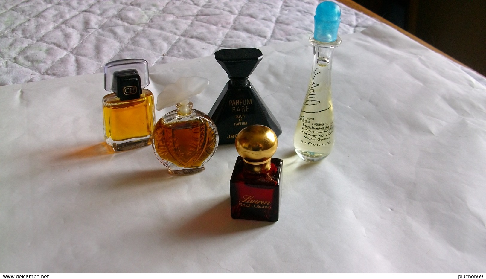 Miniature De Parfum Homme Et Femme  Lot De 5 Sans Boites N° 10 - Miniatures Femmes (sans Boite)