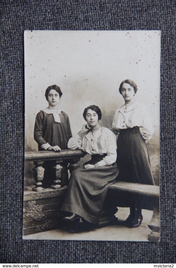 Carte Photo De 3 Femmes. - Femmes