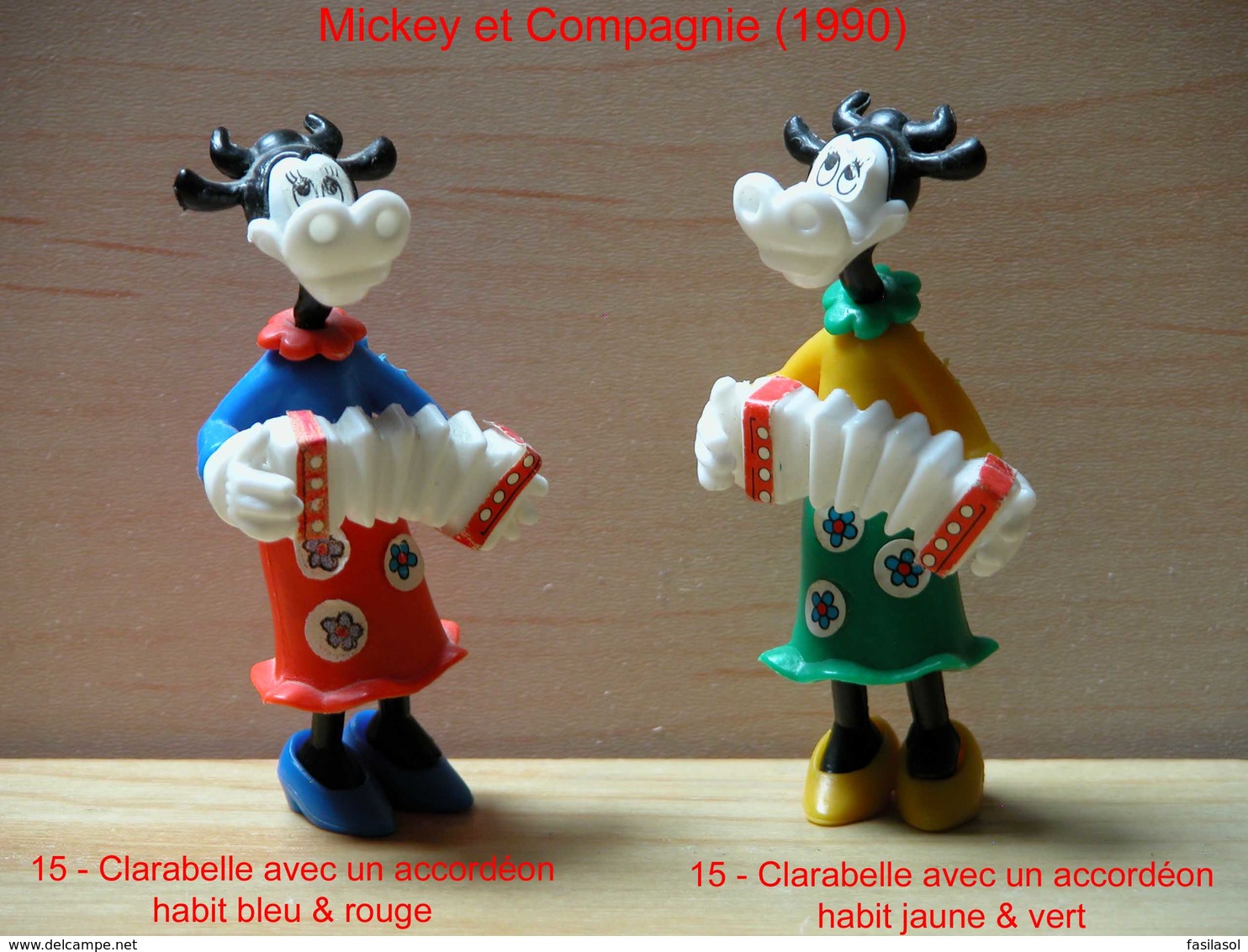 Kinder 1990 : 2 Variantes : Clarabelle Avec Accordéon Tenue Rouge & Bleu Et Tenue Jaune & Vert "Mickey & Compagnie" - Cartoons