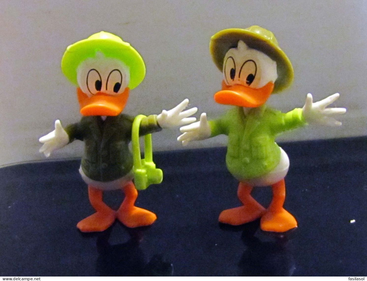 Kinder 1988-89 Donald & Ses Amis : 2 Gontran + 1 Donald - Dessins Animés