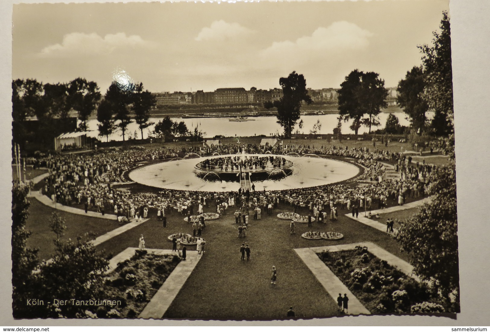 (10/7/4) AK "Köln" Der Tanzbrunnen - Koeln