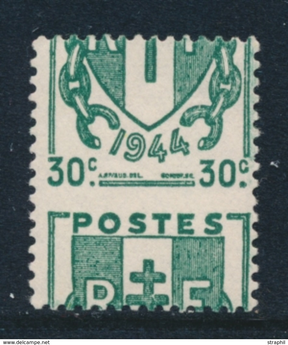 ** VARIETES  - ** - N°671 - Superbe Piquage à Cheval - TB - Unused Stamps
