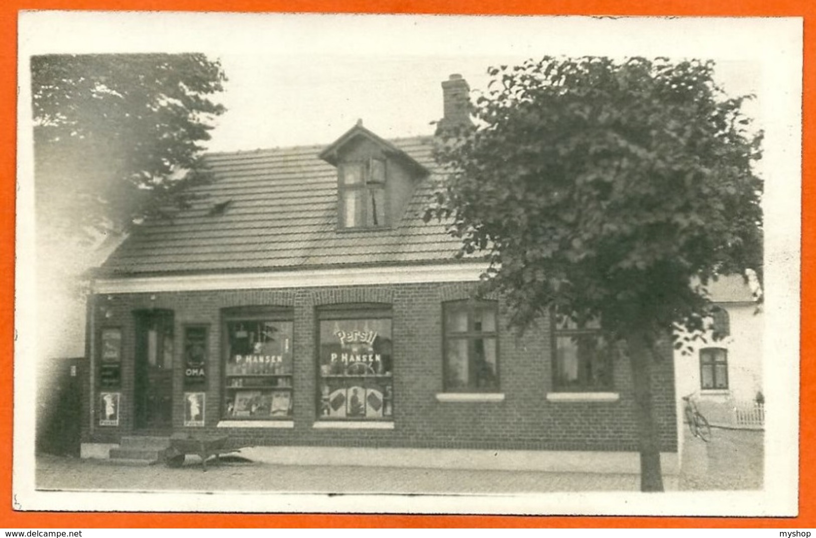 DK176, * BRØNDERSLEV * P. HANSEN KOLONIAL BUTIK * WRITTEN 1929 * REAL PHOTOCARD - Dänemark