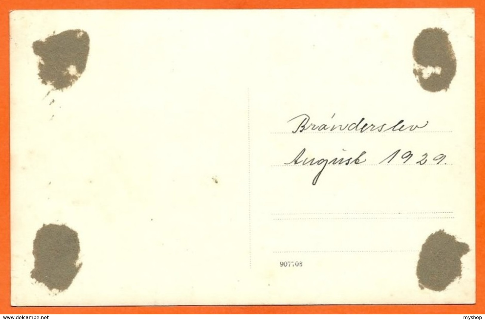 DK176, * BRØNDERSLEV * P. HANSEN KOLONIAL BUTIK * WRITTEN 1929 * REAL PHOTOCARD - Denmark