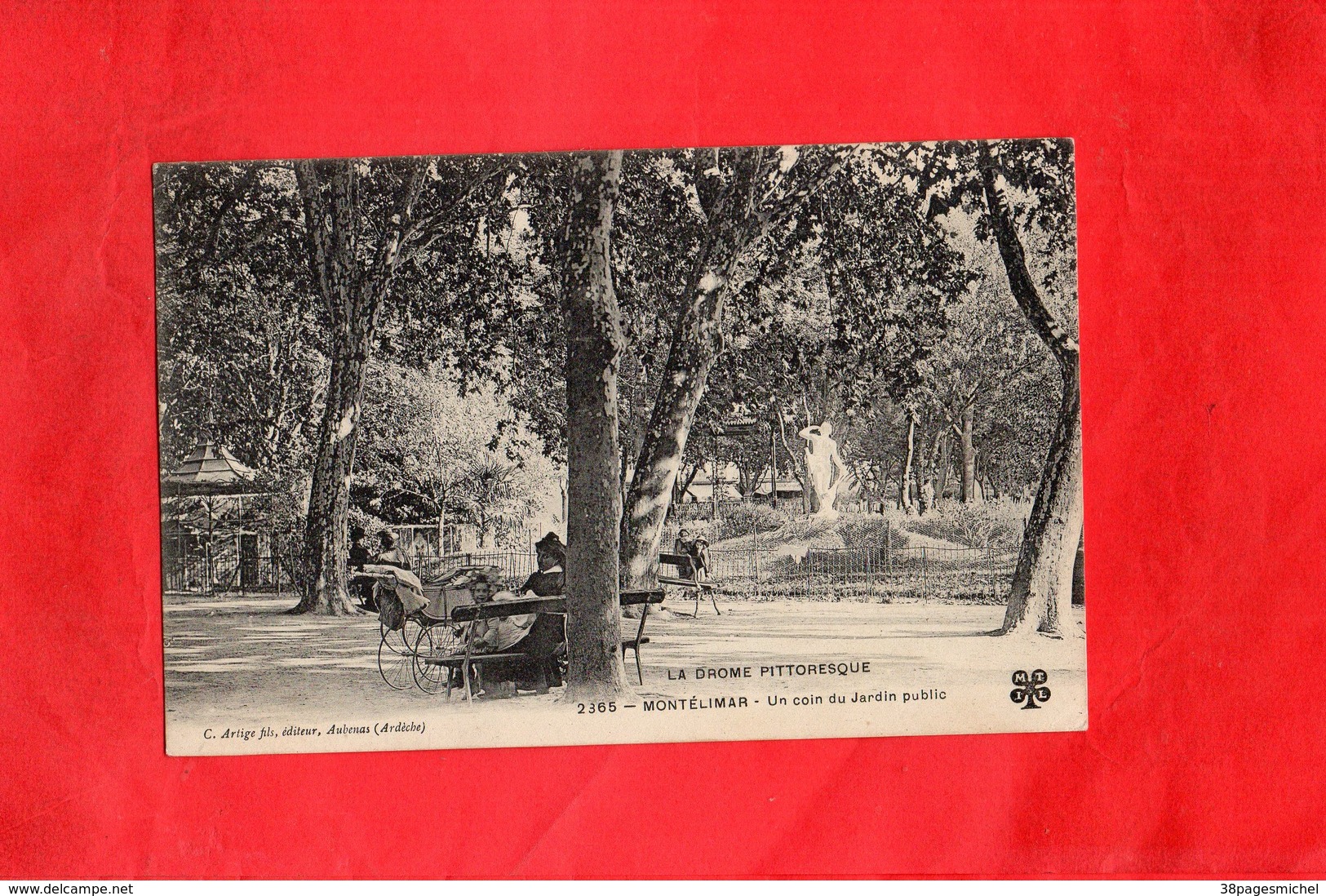 Carte Postale - MONTELIMAR - D26 - Un Coin Du Jardin Public - Montelimar