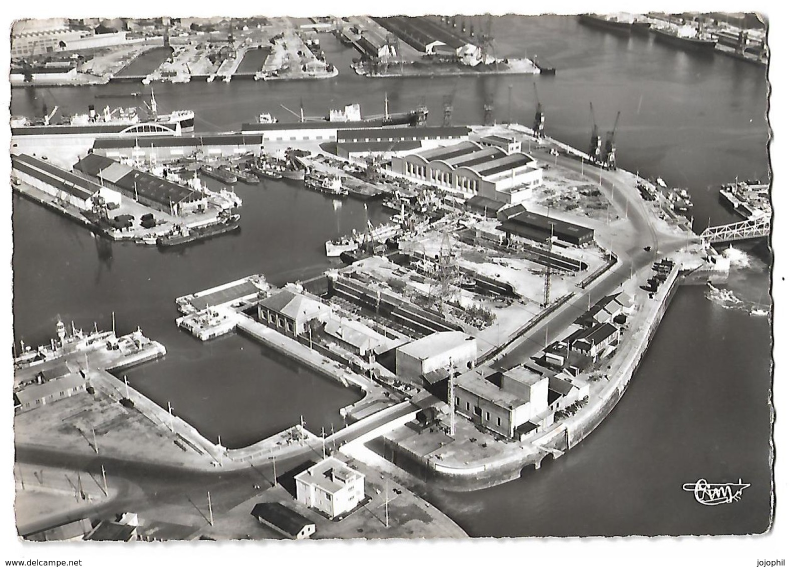 Le Havre - Vue ( Aérienne) à Gauche Les Bassins De La Citadelle Et Des Petites Cales Sèches - Circulé 195? - Harbour