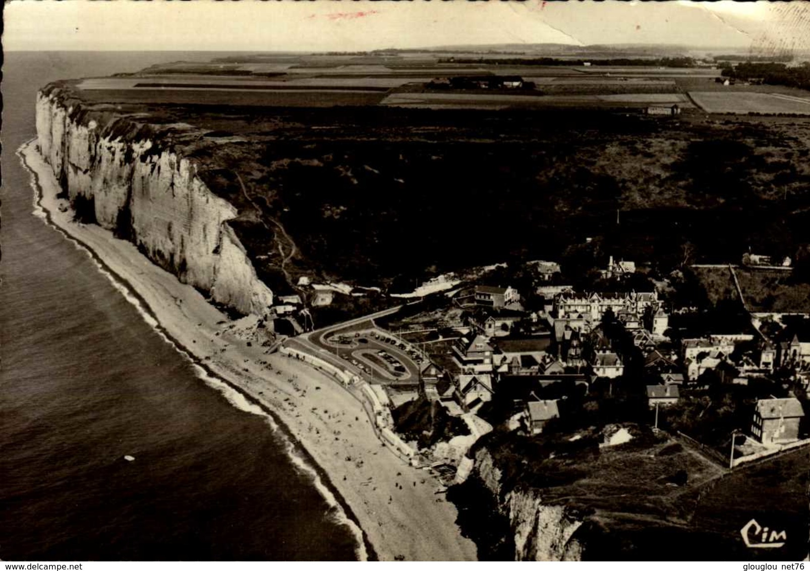 76-LES PETITES DALLES...VUE GENERALE AERIENNE DES FALAISES...CPSM GRAND FORMAT - Autres & Non Classés