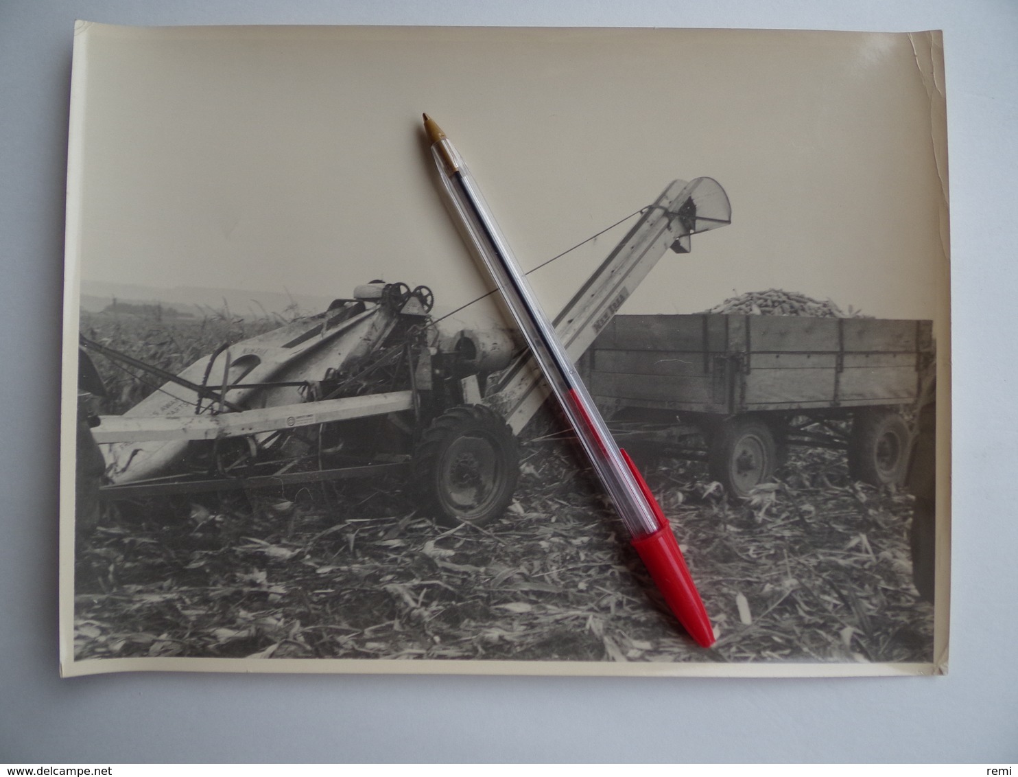 Photo Originale Publicité GIBOUIN TRACTEUR AGRICOLE FAUCHEUSE à MAÏS Remorque Région De NANGIS Agriculture Céréalier - Métiers