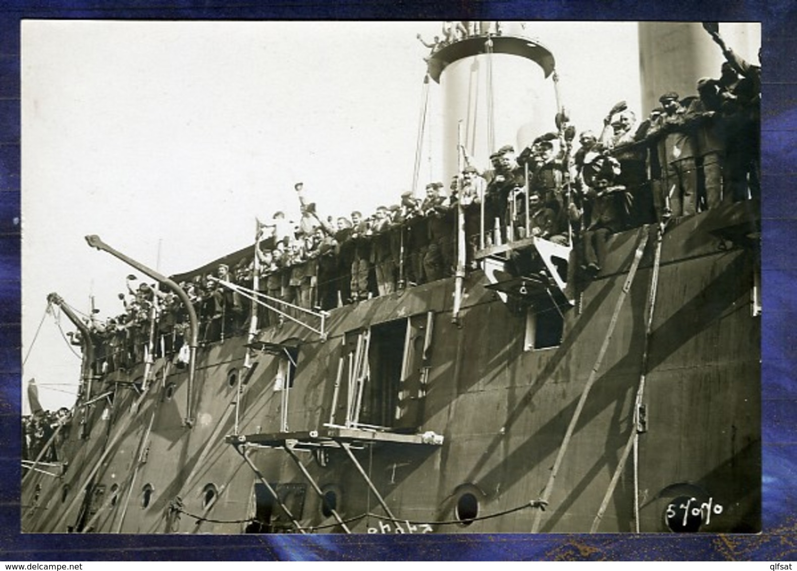 Men Crowd Waving Leaving On Liner D�part Ferry Passagers Branger Old Photo 1910 - Bateaux