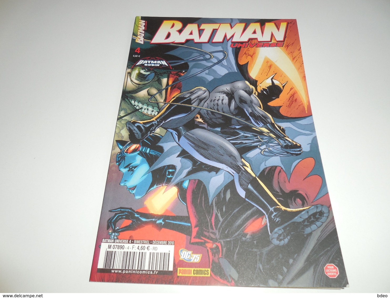 BATMAN UNIVERSE 4/ BE - Batman