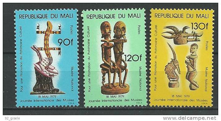 Mali YT 327 à 329 " Sculptures " 1979 Neuf** - Mali (1959-...)