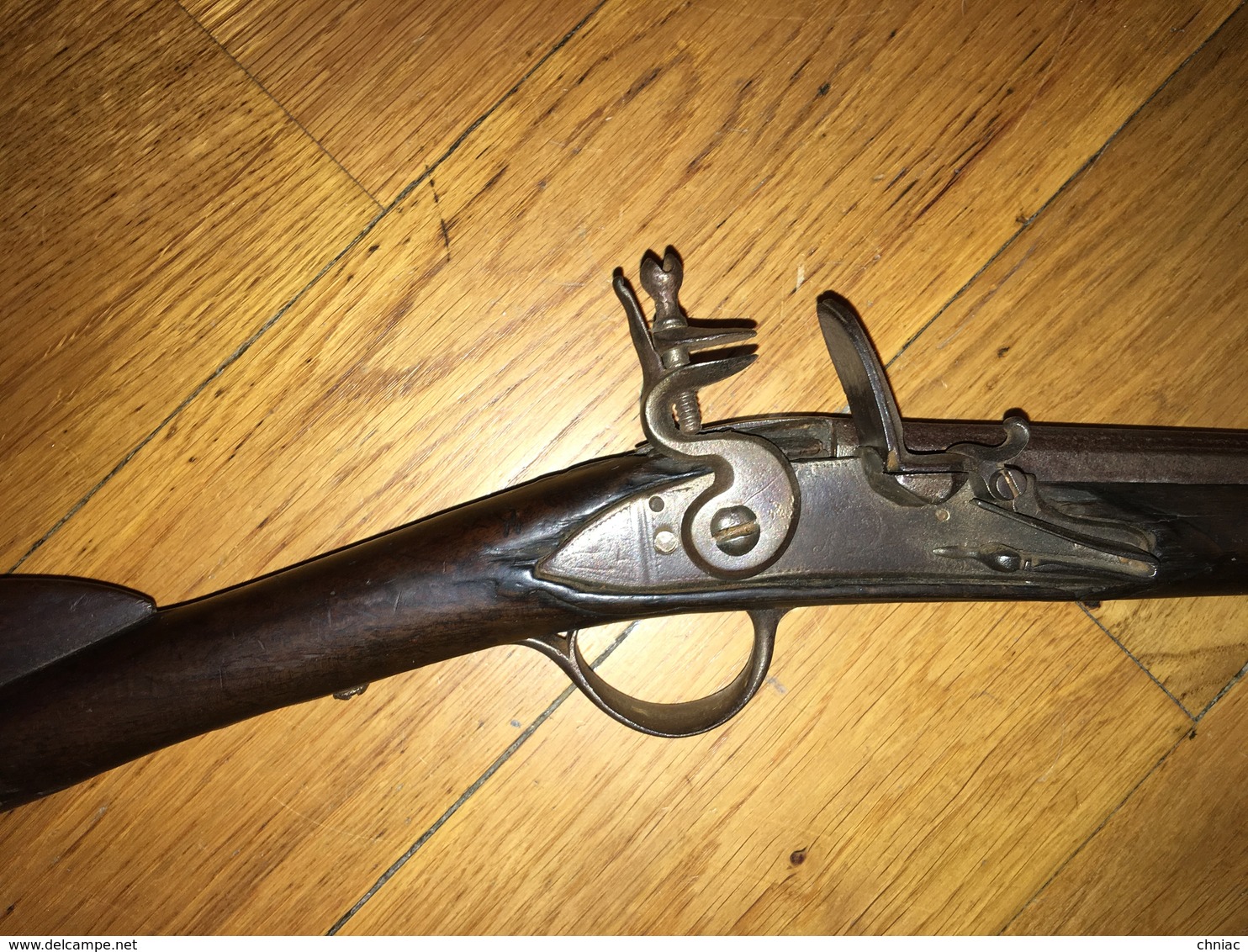 RARE ANCIEN FUSIL DE CHASSE A SILEX POUR ENFANT. 18è SIECLE VERS 1760