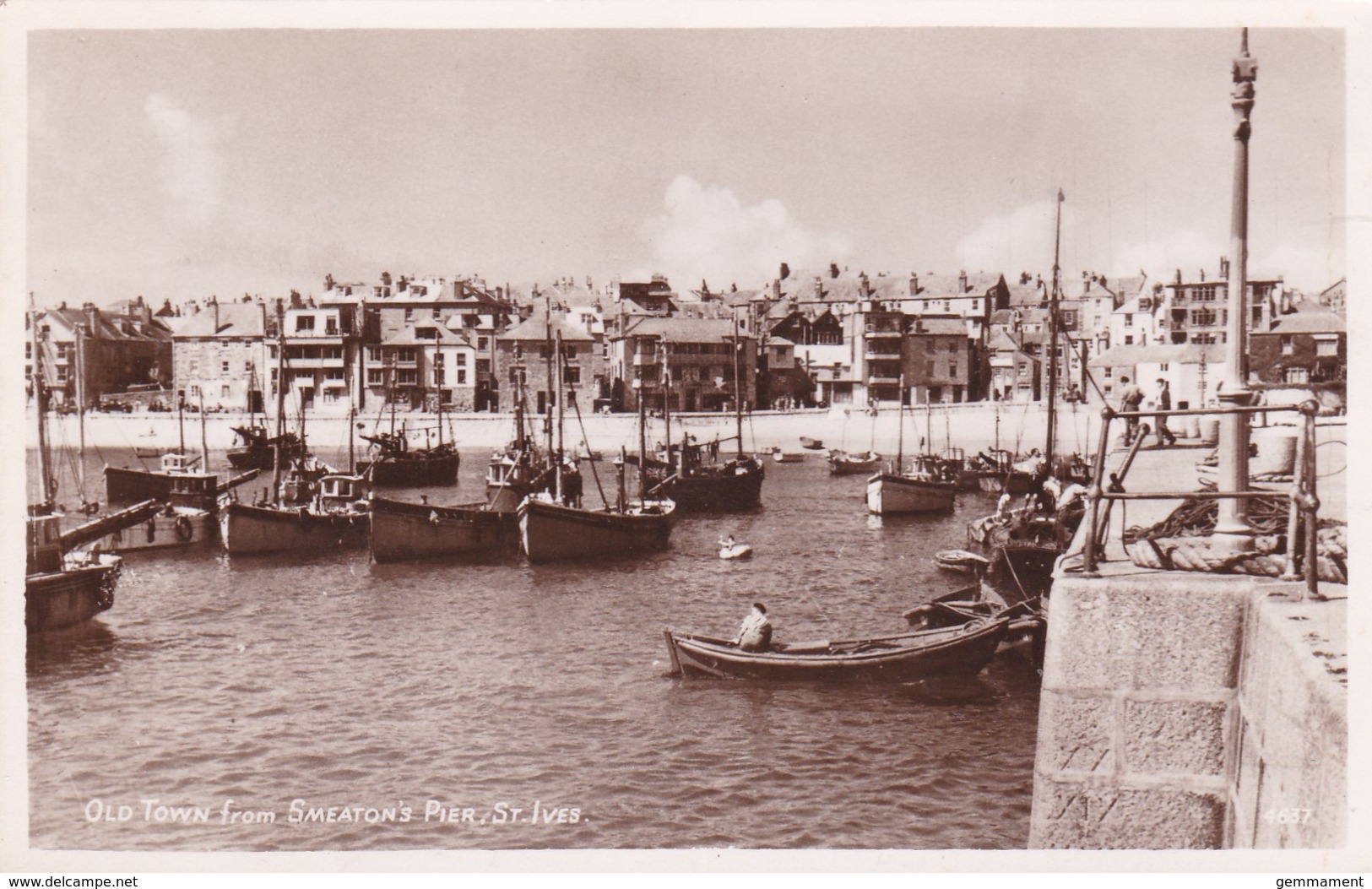 ST IVES - OLD TOWN FROM SMEATON PIER - St.Ives