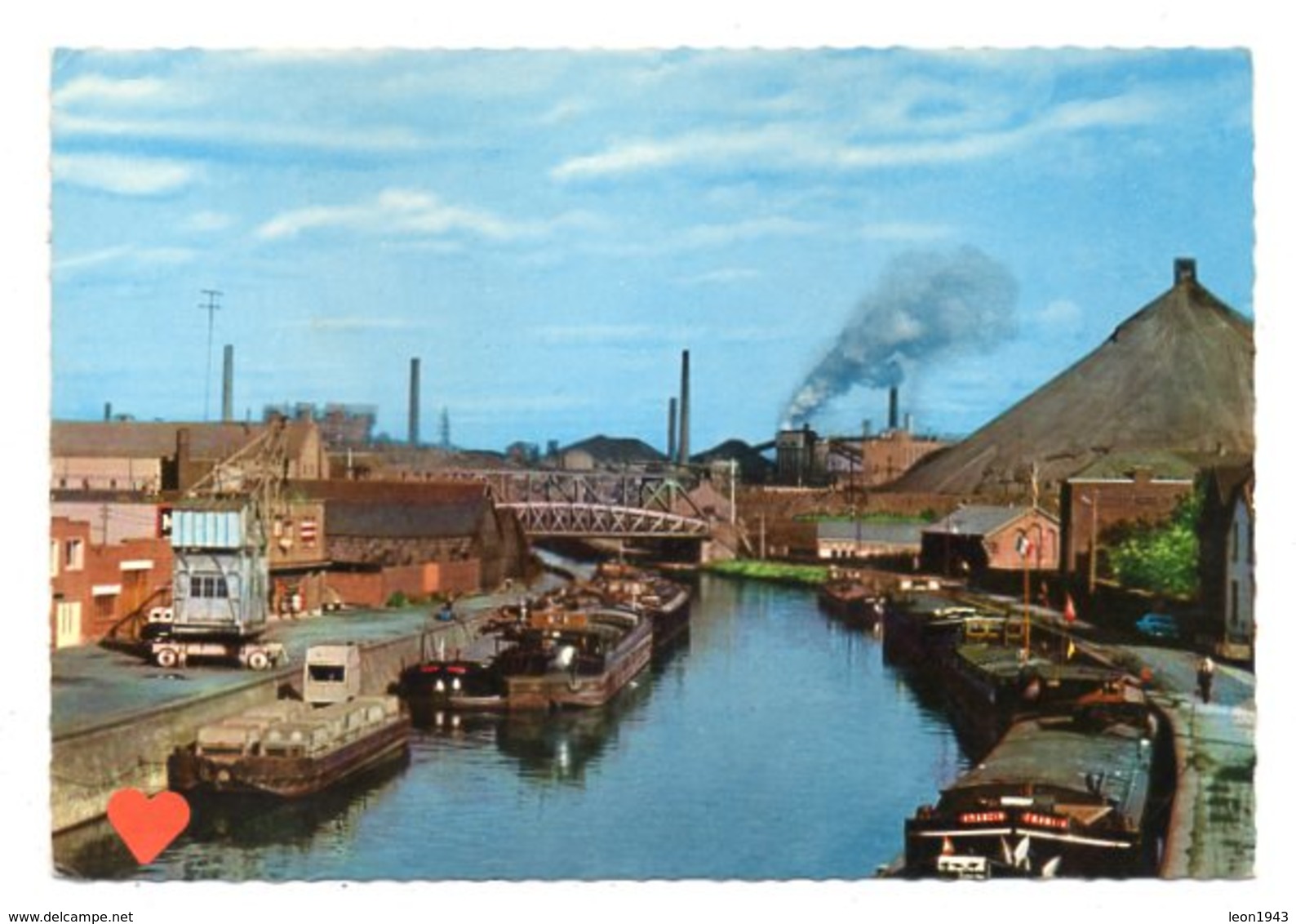 00887-LE-BELGIQUE-CHARLEROI-La Sambre Et Panorama Industriel------------péniches - Charleroi