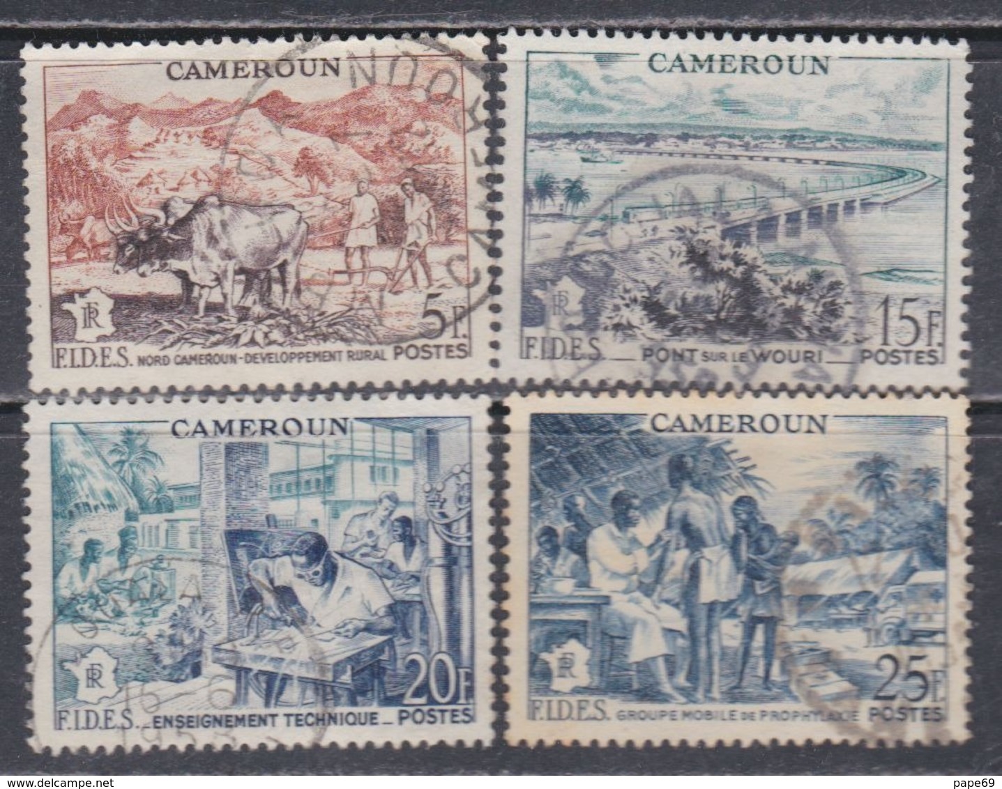 Cameroun N° 300 / 03  O  F.I.D.E.S.  La Série Des 4 Valeurs Oblitérations Moyennes Sinon TB - Used Stamps