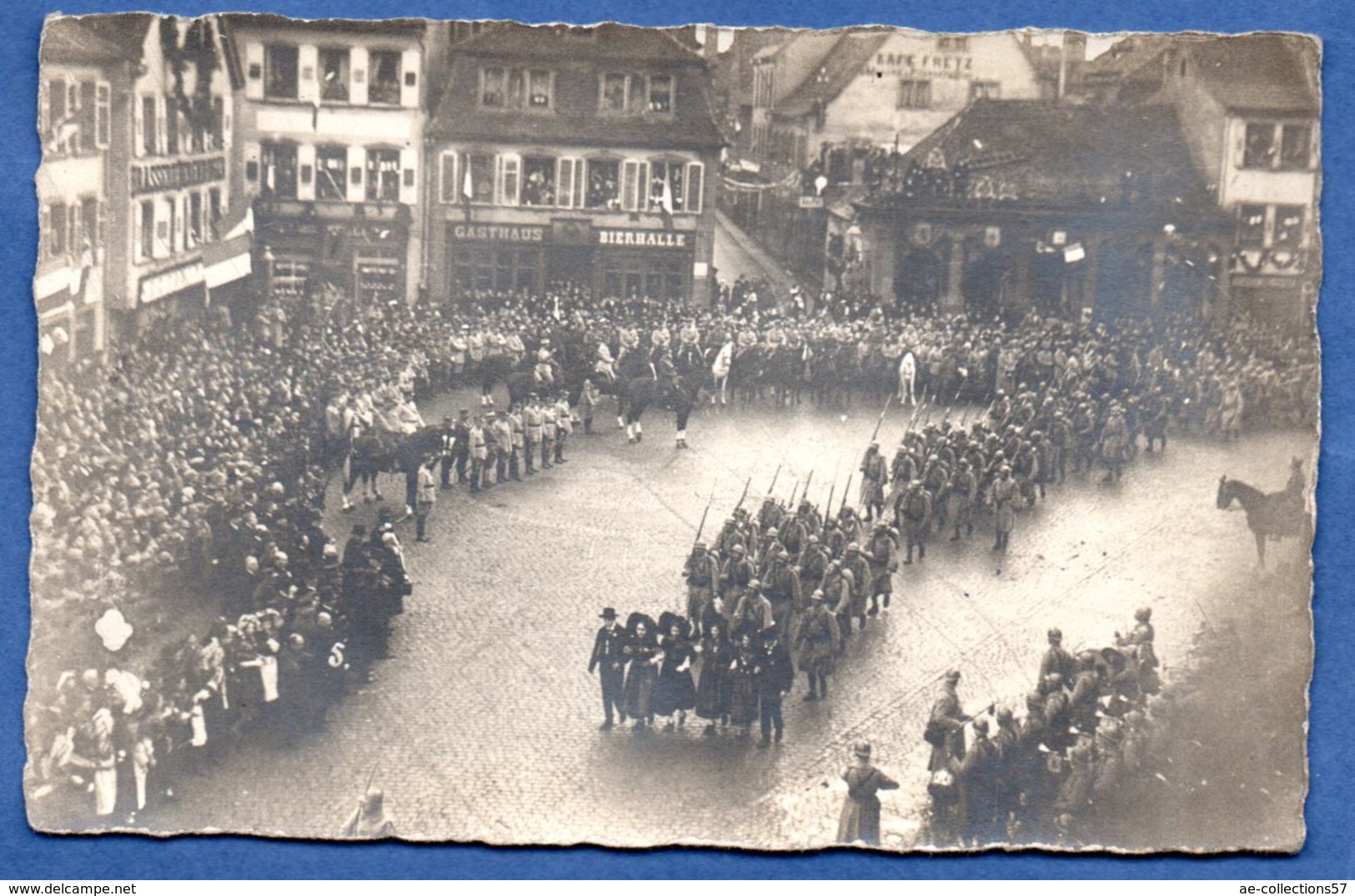 Haguenau - Carte Photo  -  Entrée Des Troupes Françaises - Haguenau