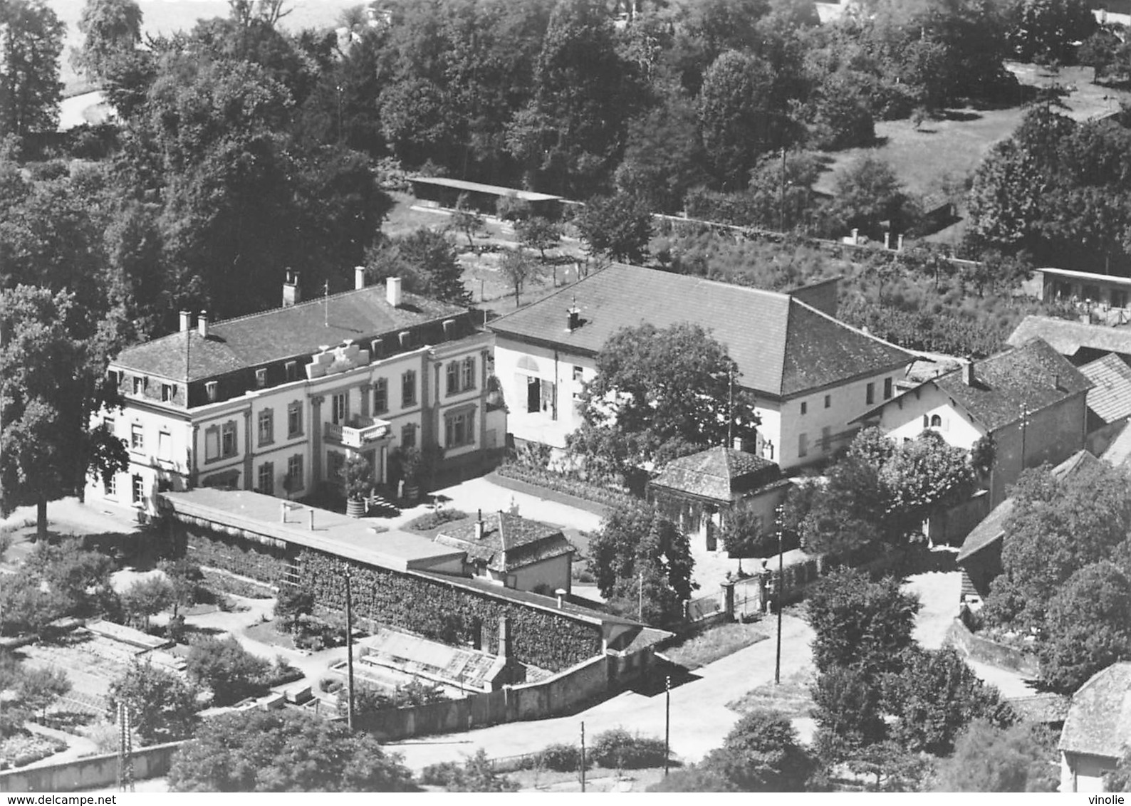 PIE-RO-18-7694 : VUE AERIENNE. CHATEAU DE L'AMITIE. CARTIGNY - Cartigny